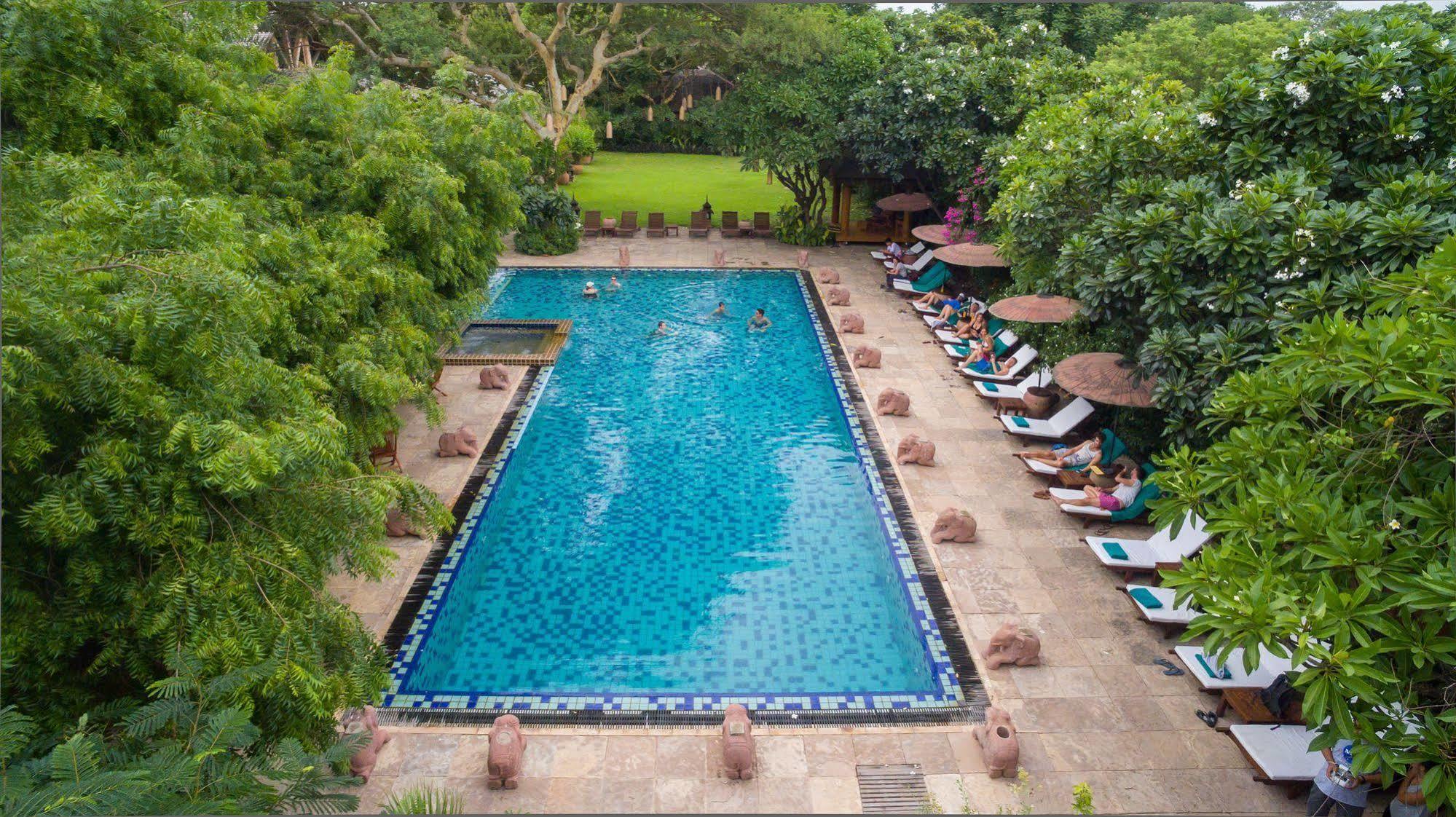 The @ Tharabar Gate Hotel 4*
