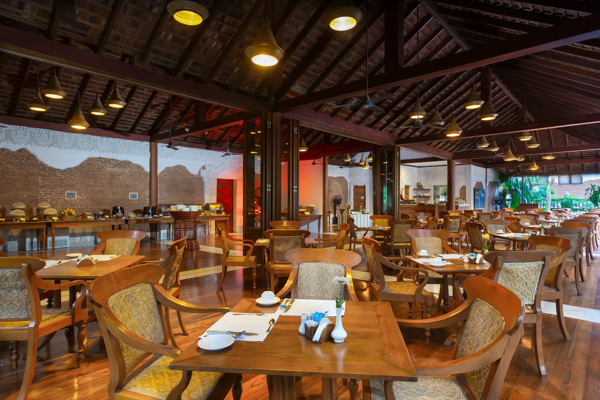 The @ Tharabar Gate 4* Bagan